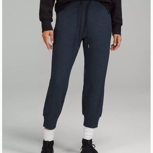 Lululemon Ready to Rulu High-Rise Cropped Jogger